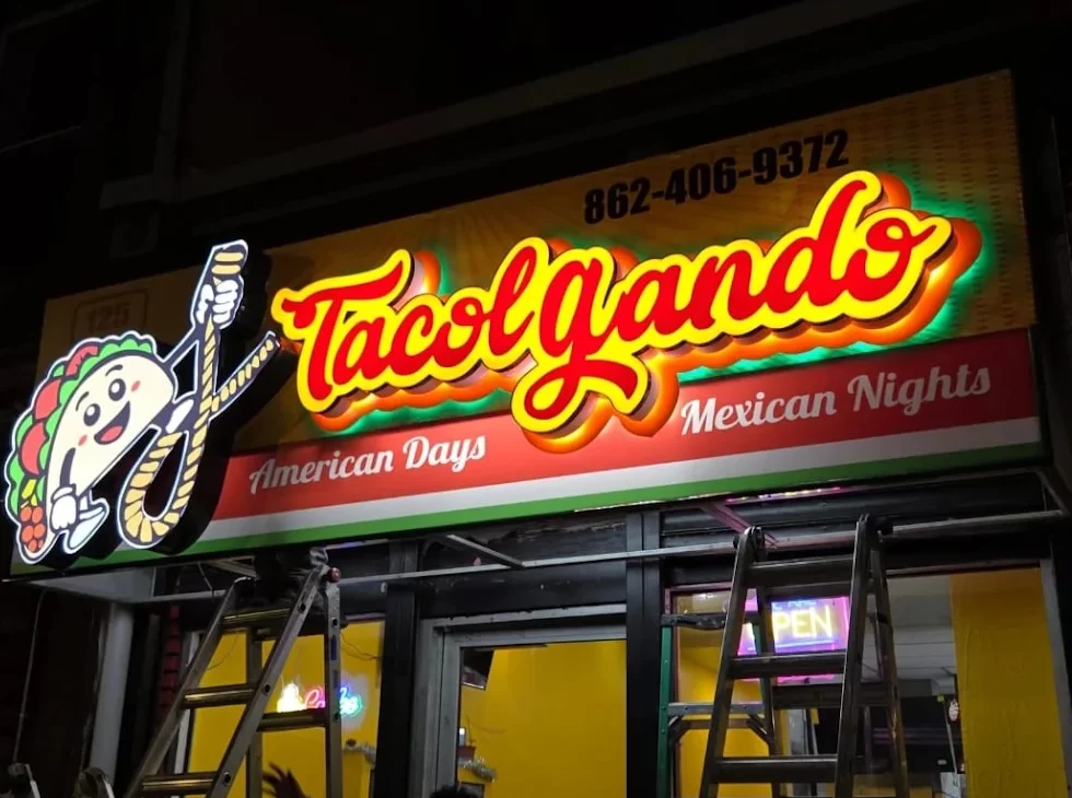 Tacolgando Taquerias LLC